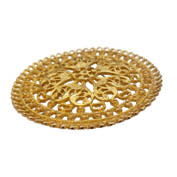 Gold Tone Round Heart Medallion Etruscan Statement Brooch K880 - Picture 2 of 6